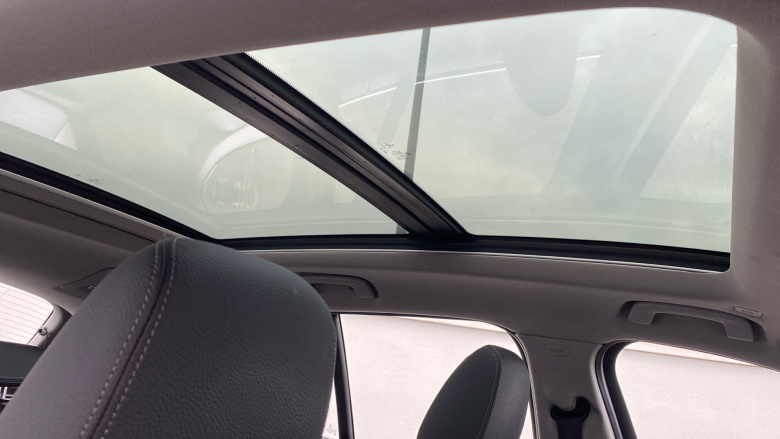 BMW X1 xDrive 20i xLine 5dr Step Auto Petrol Estate